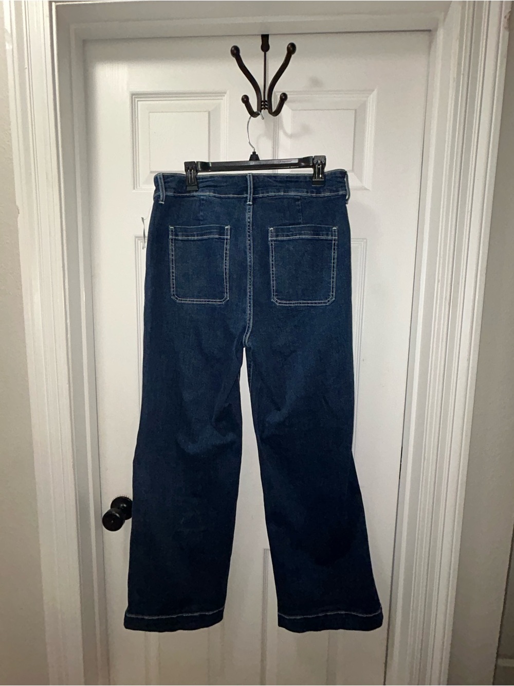 Old Navy Wide Leg Jeans - Dark Blue Wash - Picture 4 of 5